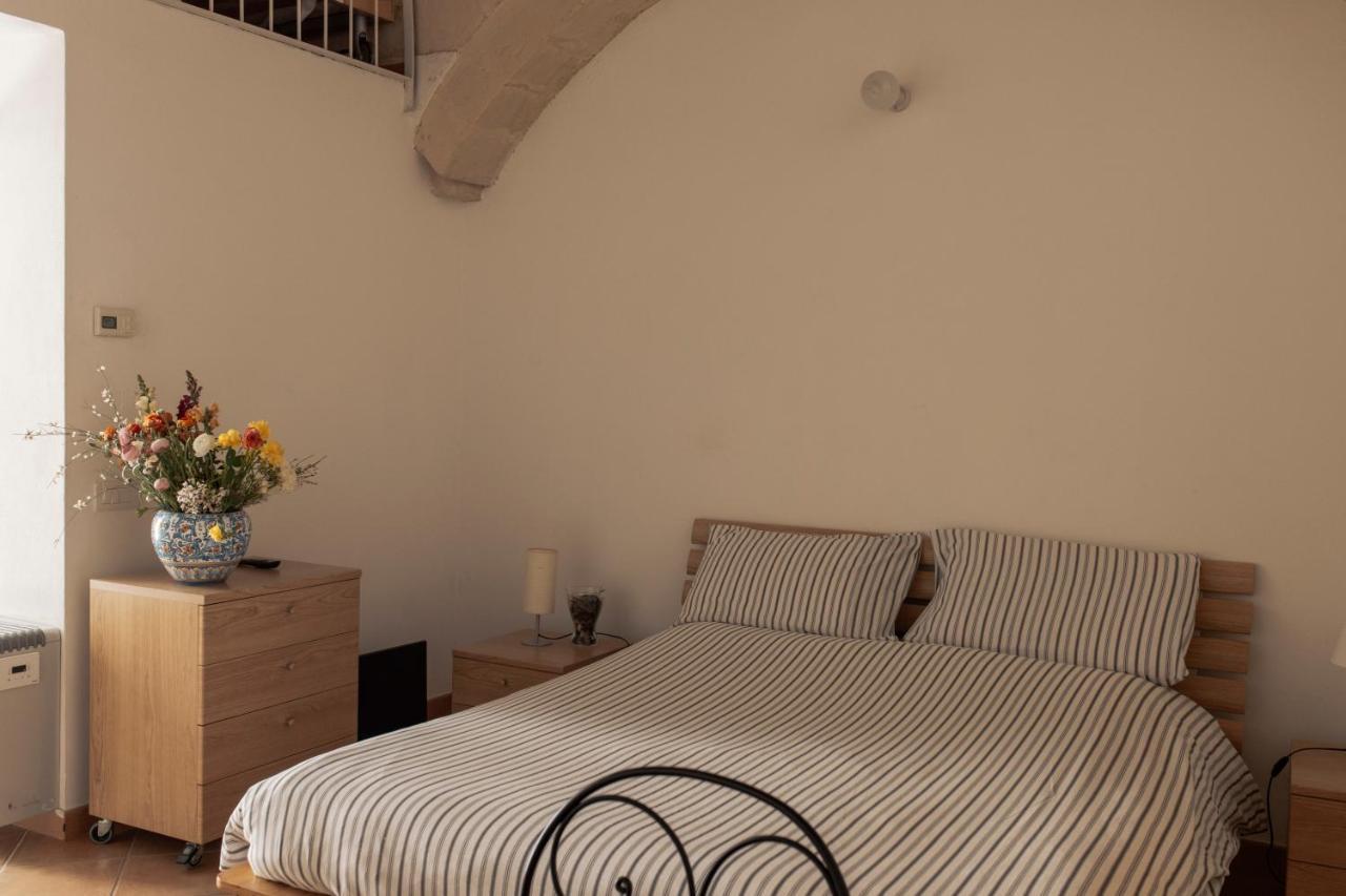 Il Vicinato, Casa Vacanza Immersa Nel Cuore Dei Sassi Matera Exteriör bild